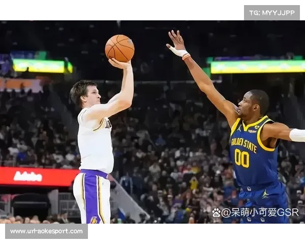 索尔金上赛季为特拉维夫马卡比效力 场均贡献13分4.8篮板表现亮眼